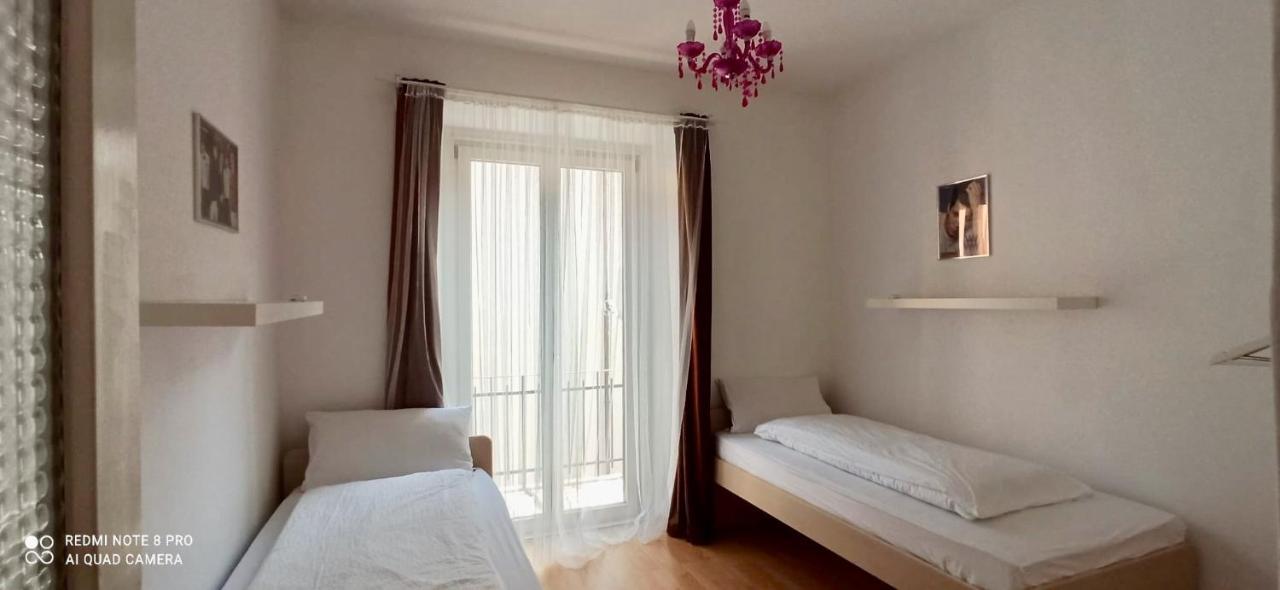 Glow G Apartment Bolzano Bagian luar foto